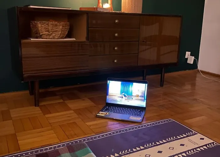 Art & Vintage - 2 Rooms, Close To Center * Vratislav