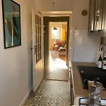 Art & Vintage - 2 Rooms, Close To Center